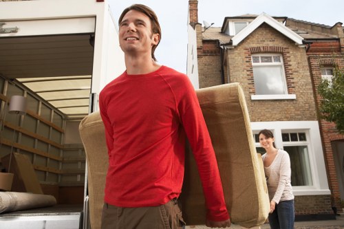 Packing and transport support for Chelsea removals